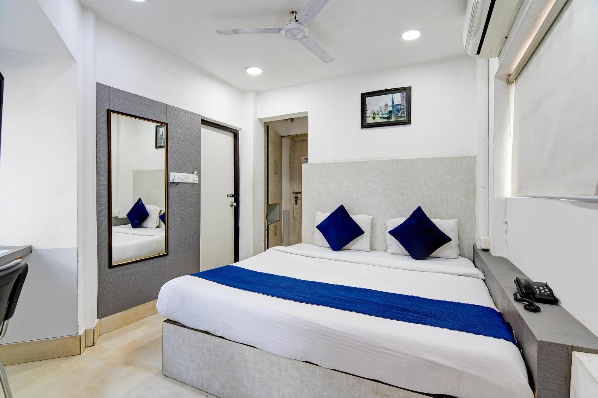 Hotel Q Inn Kolkata Exterior photo