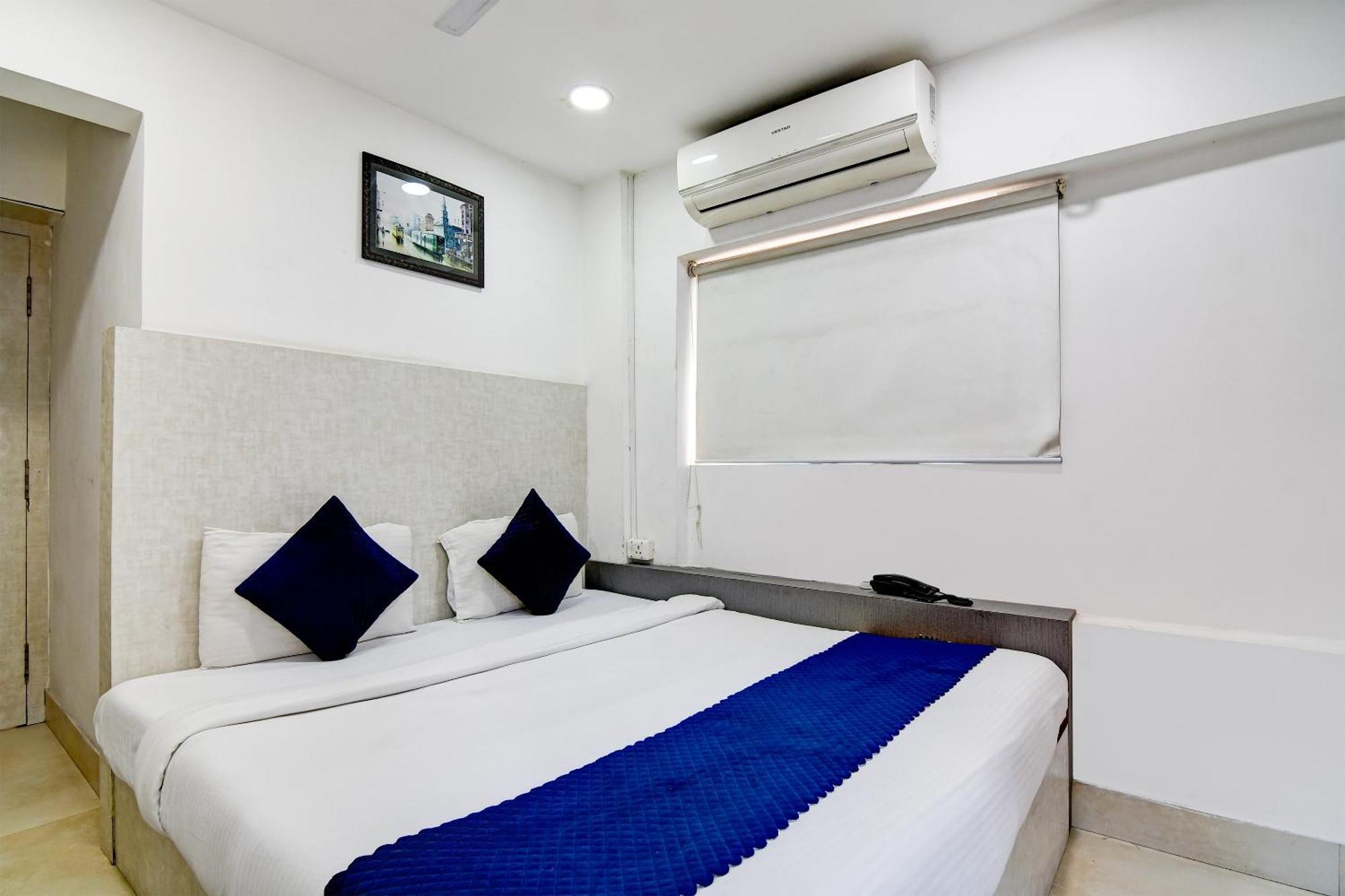 Hotel Q Inn Kolkata Exterior photo