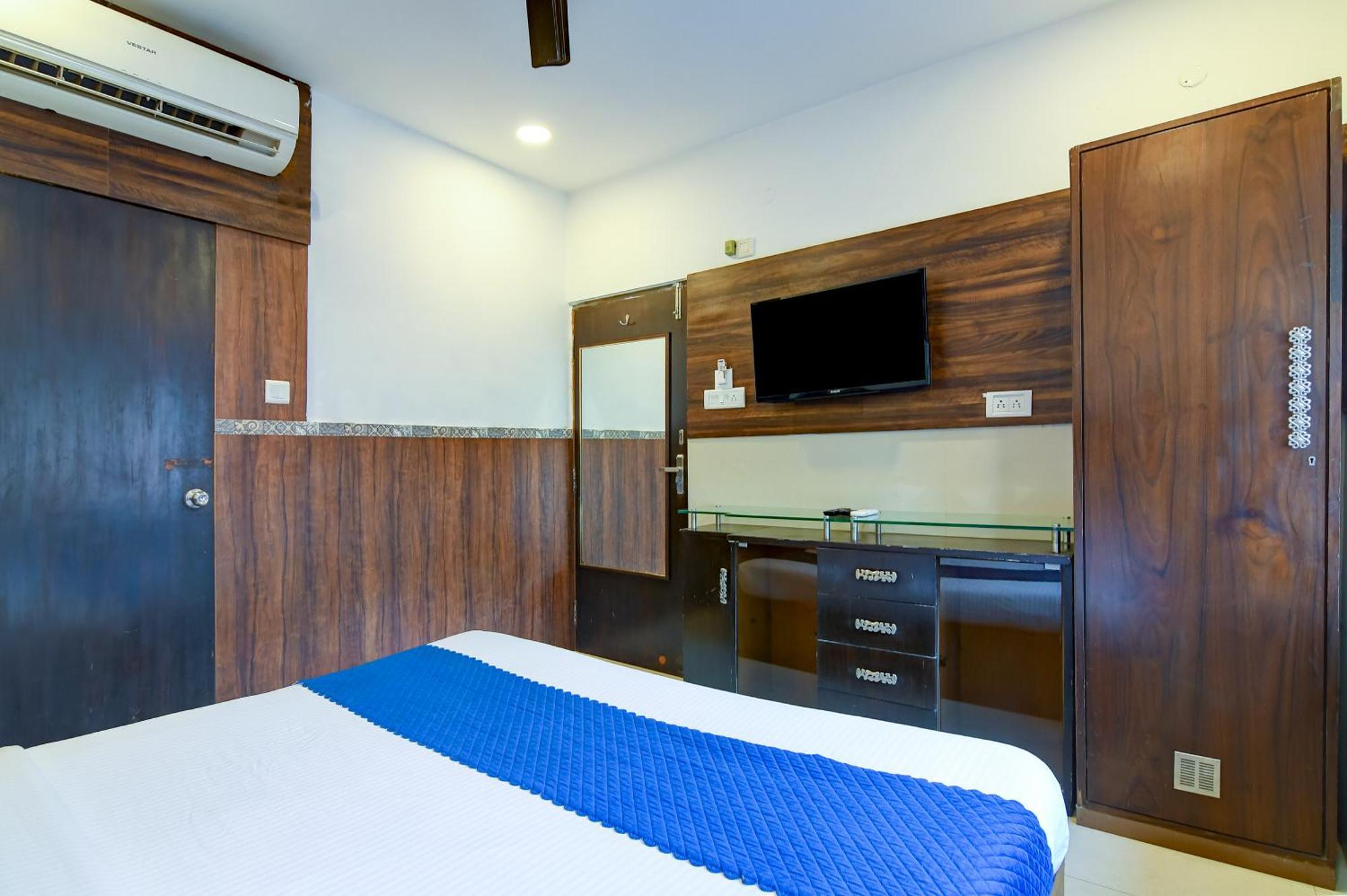 Hotel Q Inn Kolkata Exterior photo