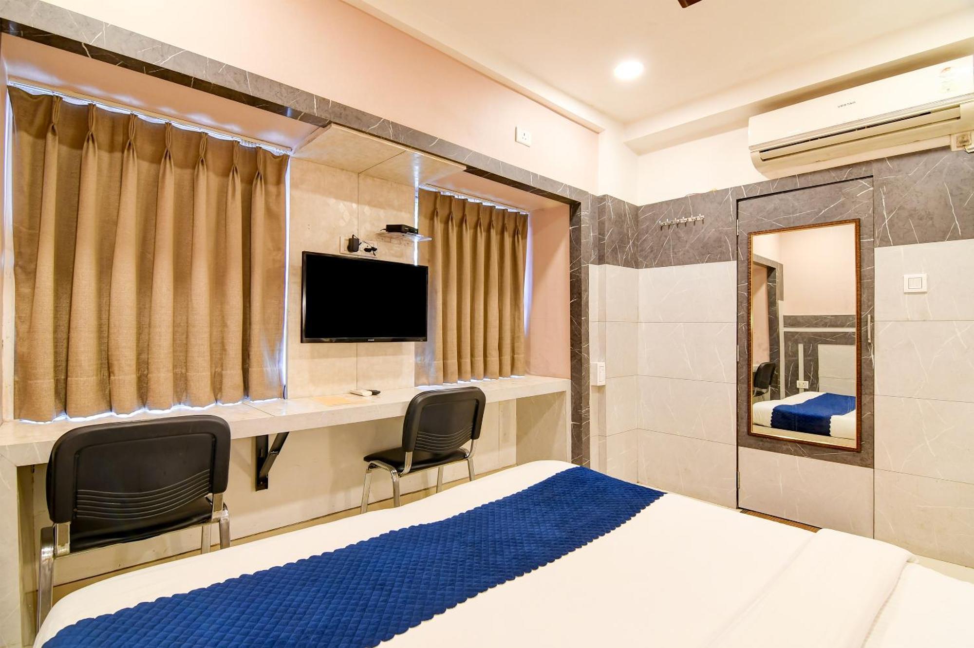 Hotel Q Inn Kolkata Exterior photo