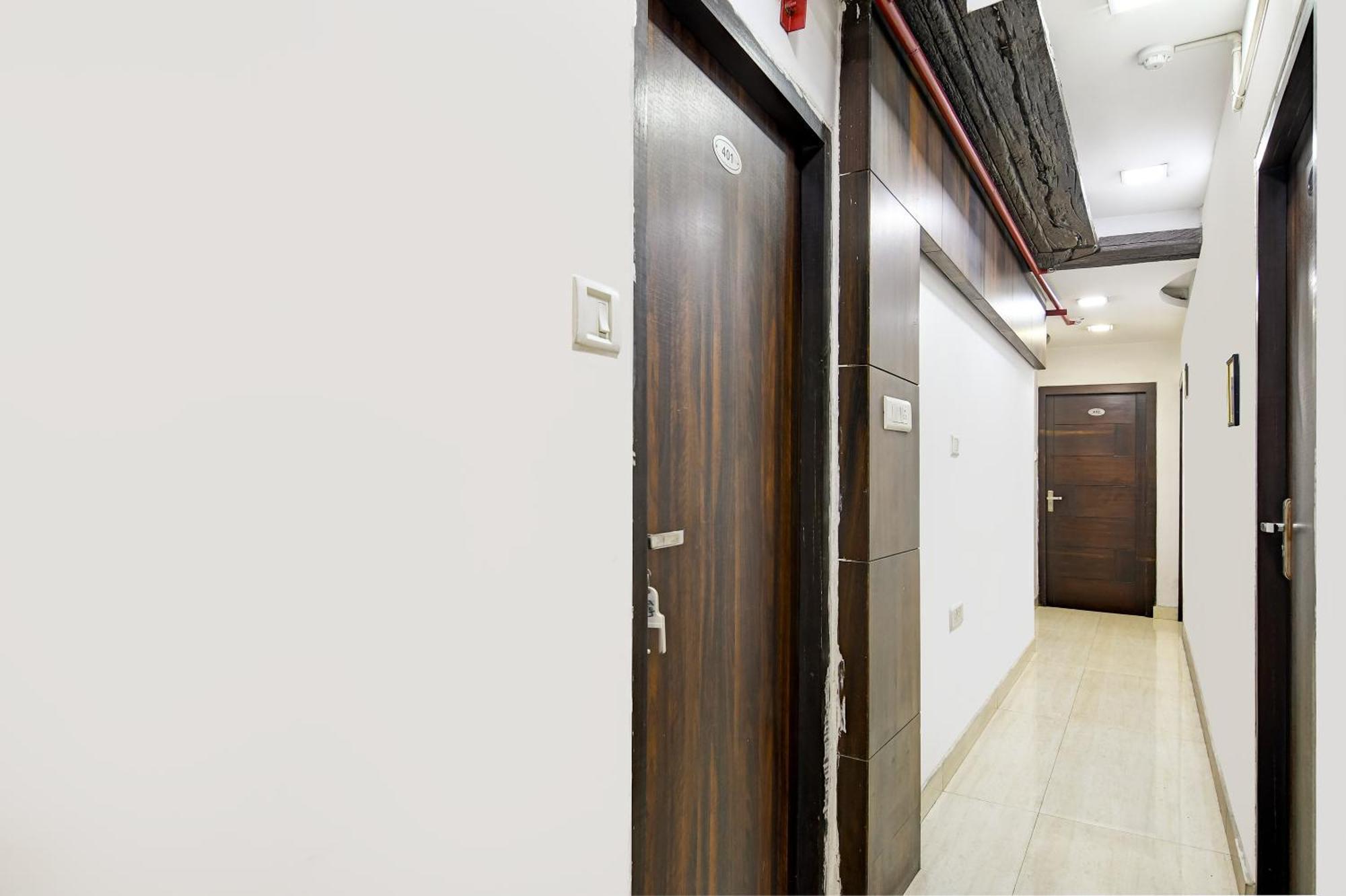 Hotel Q Inn Kolkata Exterior photo